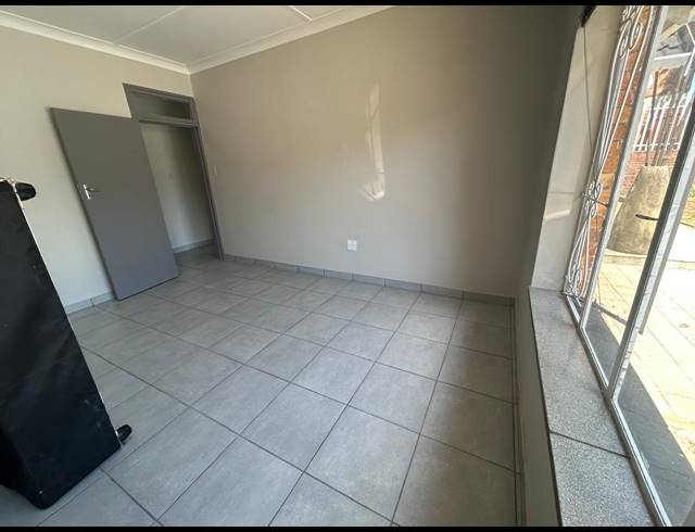 4 BEDROOM HOUSE FOR SALE IN CASON